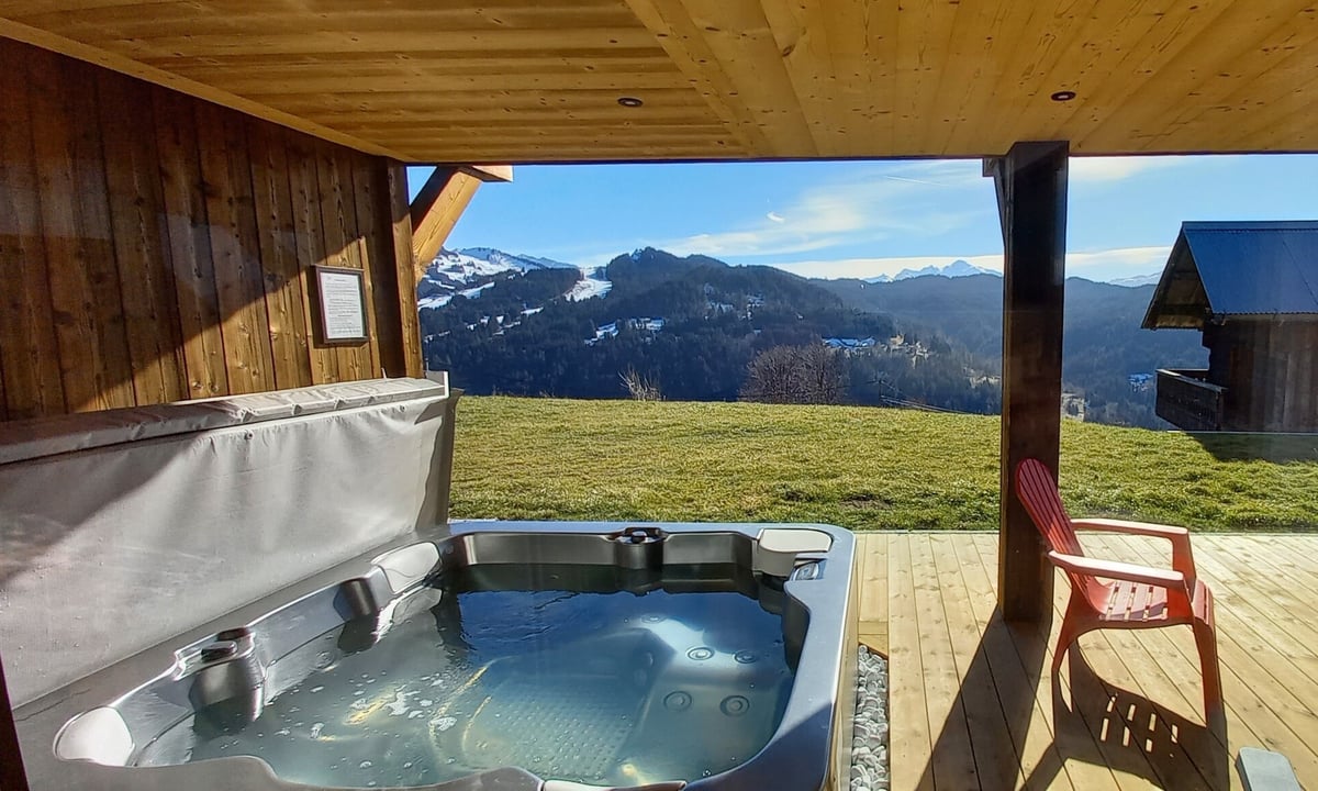 Luxury Chalets And Homes in Les Gets, France